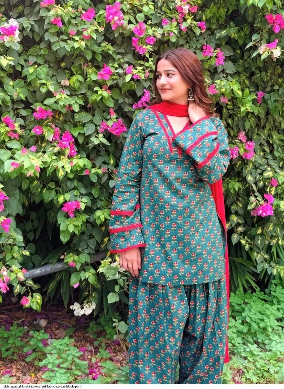 Women Printed Kurta Palazzo Set