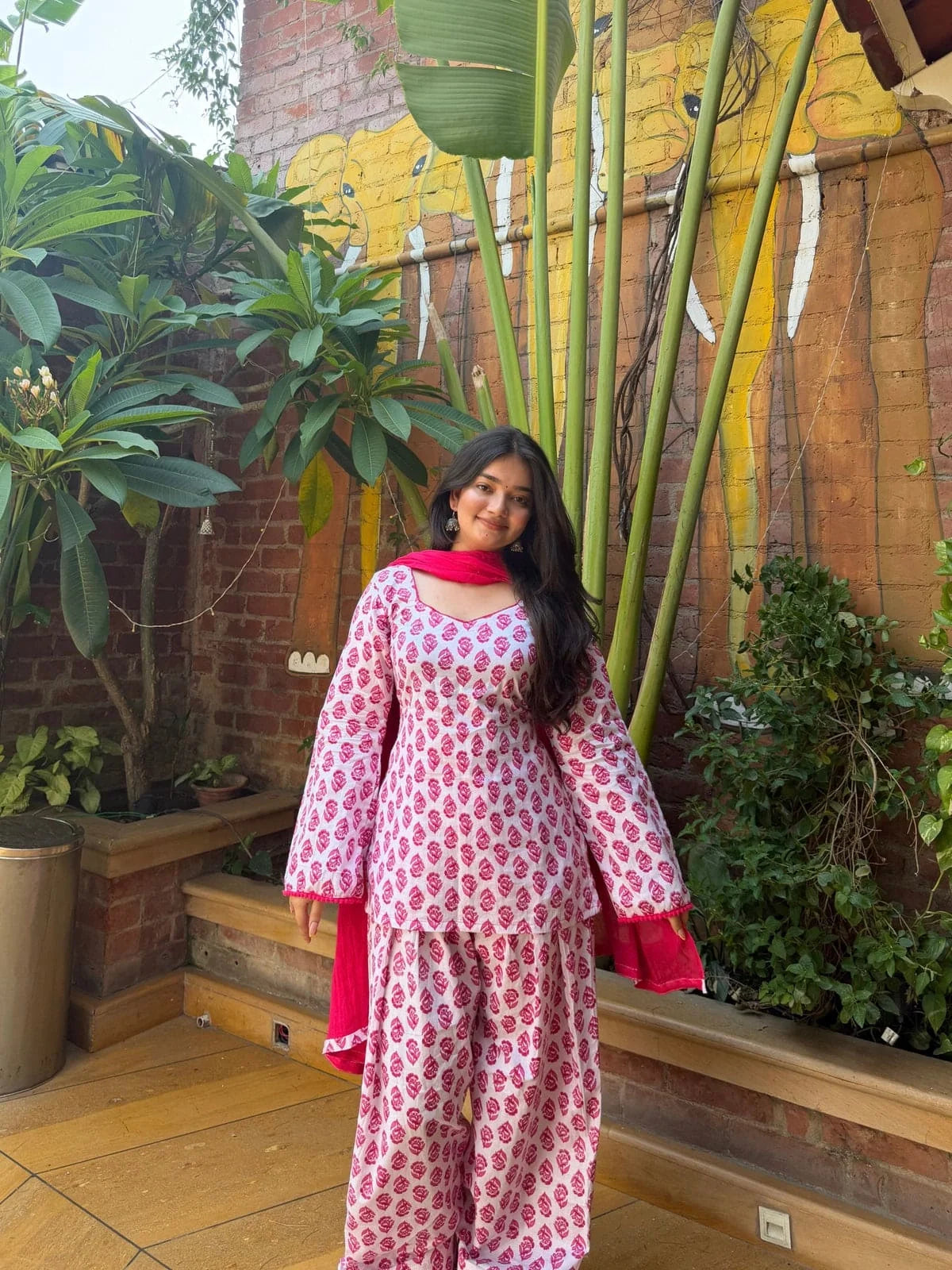 Women Pink Printed Kurta Palazzo Set